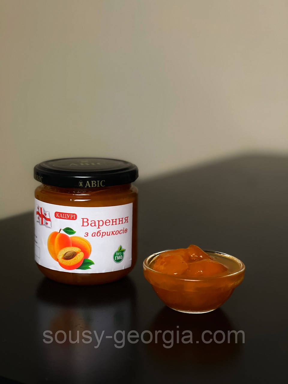 Варення абрикосове
