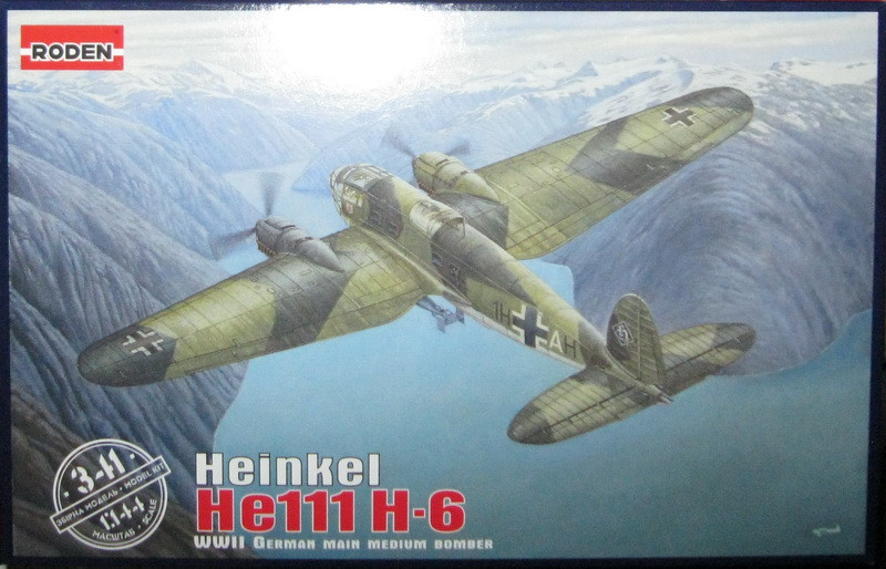 Пластикова модель 1/144 Roden 341 німецький бомбардувальник Heinkel He 111H-6