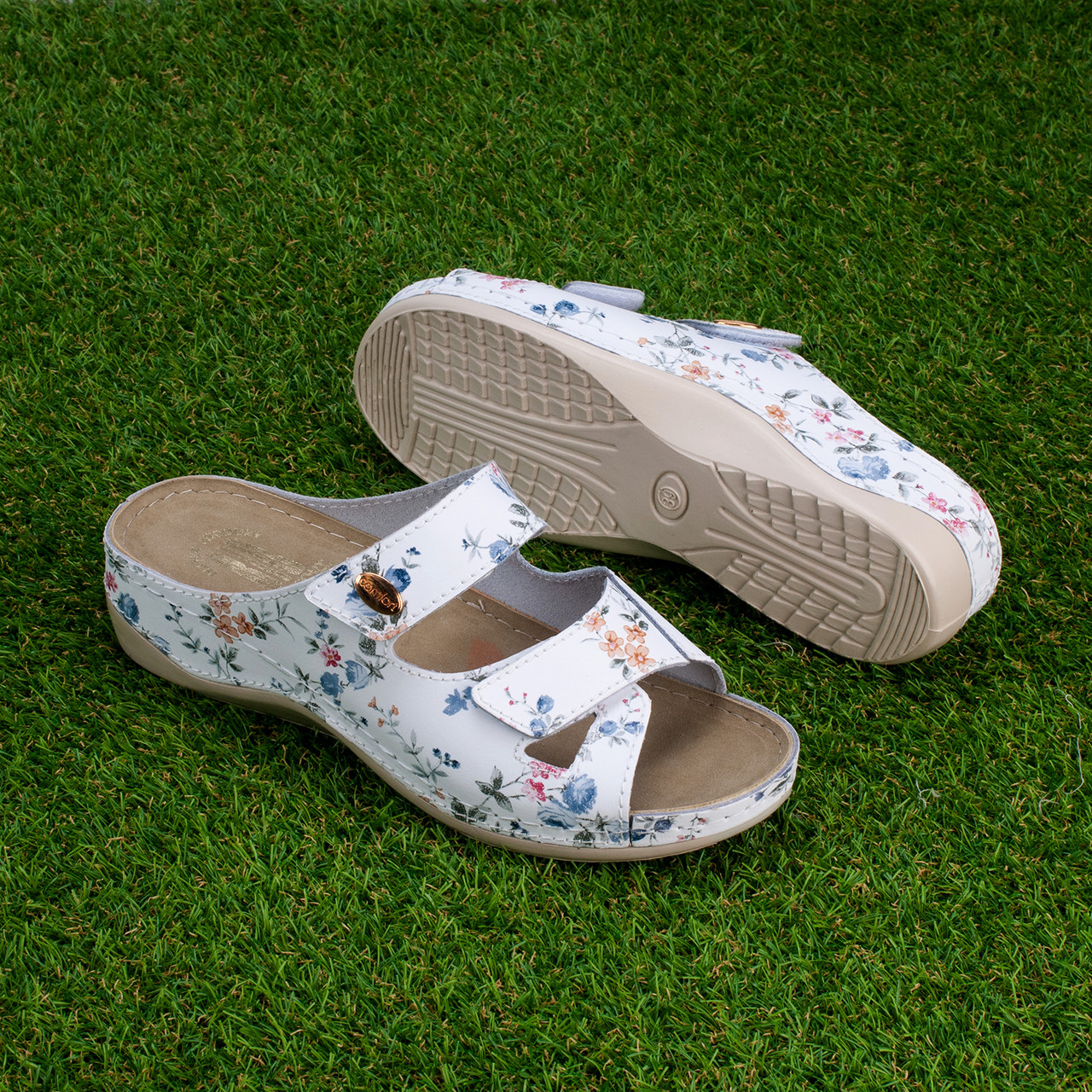 Шкіряні шльопанці жіночі Tellus 25-03SPR Білі, фото 1