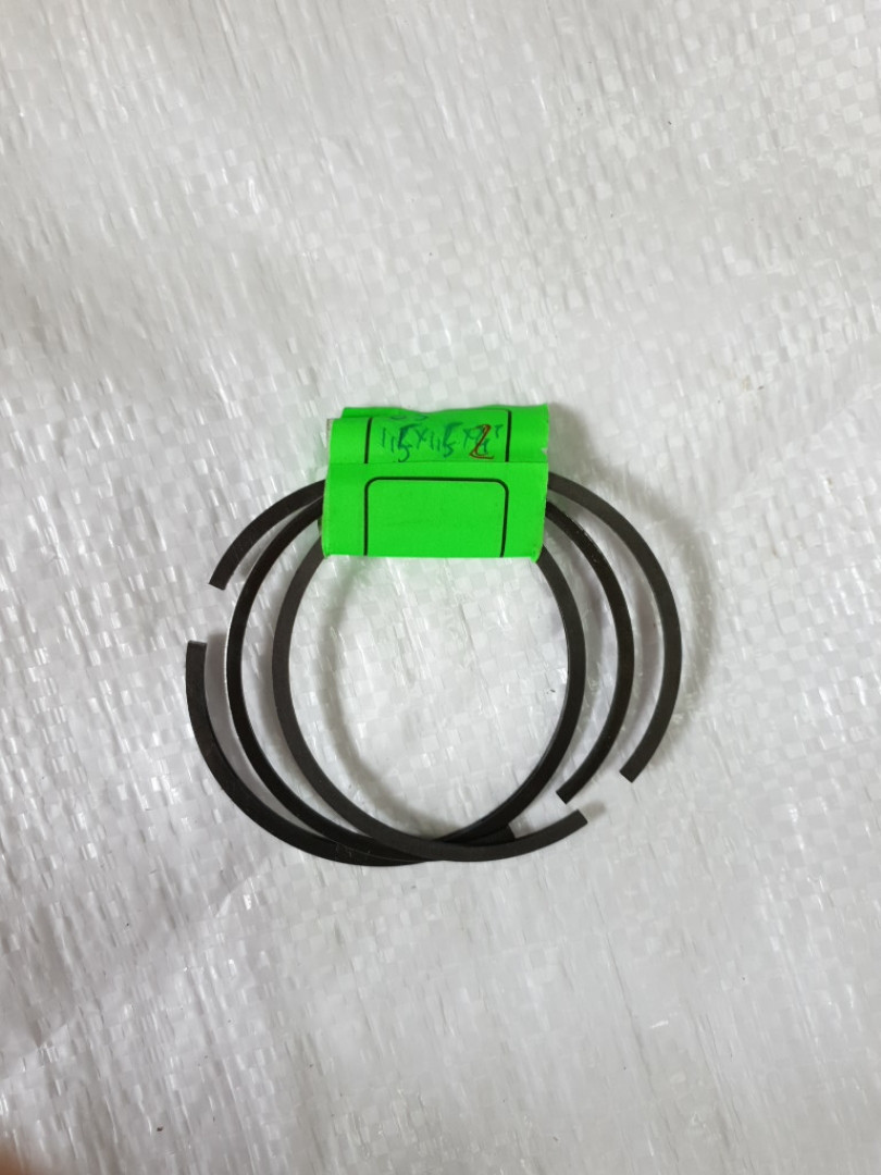 Кільце поршневе 65"1,5"1,5" 2 мм Briggs &Stton комплект Індія, фото 1