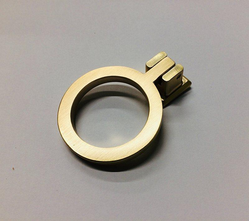 Ручка кольцо современная классика RK-B962 Gold Brass d=44 мм - фото 3 - id-p1369385914