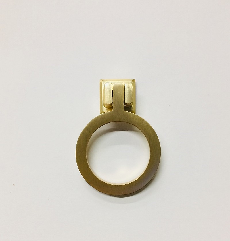 Ручка кольцо современная классика RK-B962 Gold Brass d=44 мм - фото 2 - id-p1369385914