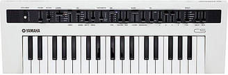 Синтезатор YAMAHA reface CS