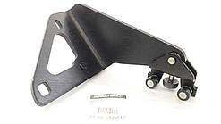 Ролик бічний (зсувний) двері (нижній з кронштейном) на Рено Трафік 01> RENAULT (Оригінал) 7700312012