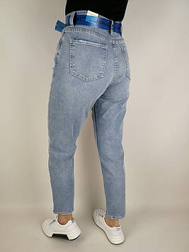 Жіночі джинси мом