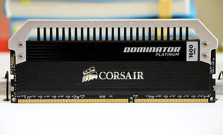 Оперативна пам'ять для ПК Corsair Dominator Platunum DDR3 8Gb PC3-12800 1600MHz, фото 3