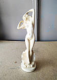 Статуетка — грошовий оберег богиня Афродіта, колір — слонова кістка, висота 31 см., фото 2