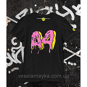 Чорна футболка Пончик А4