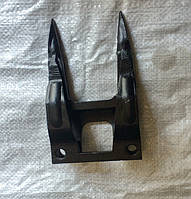 Палец режущего аппарата сдвоенный ЖЗНД (под болт 12 мм.)
