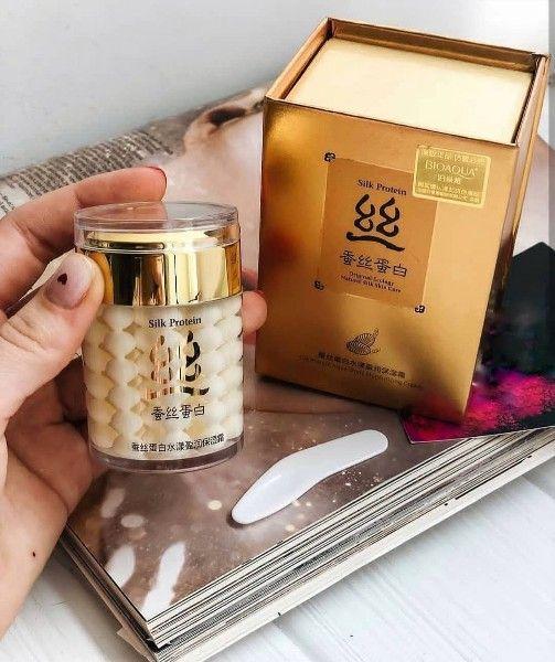 Крем для обличчя антивіковий зволожуючий bioaqua silk protein Крем для обличчя з протеїнами шовку