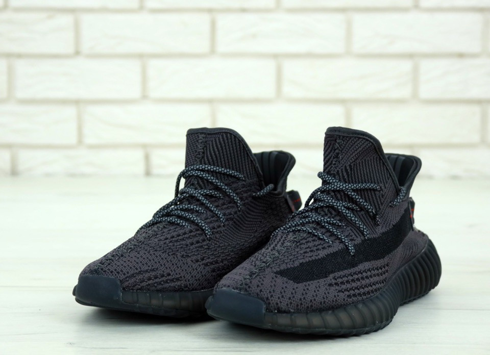 Чоловічі рефлективні кросівки Adidas Yeezy Boost 350