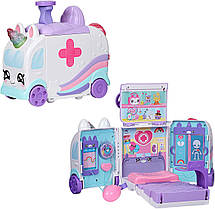 Набір Кінді Кідс швидка допомога Kindi Kids Hospital Corner Unicorn Ambulance Playmat Included