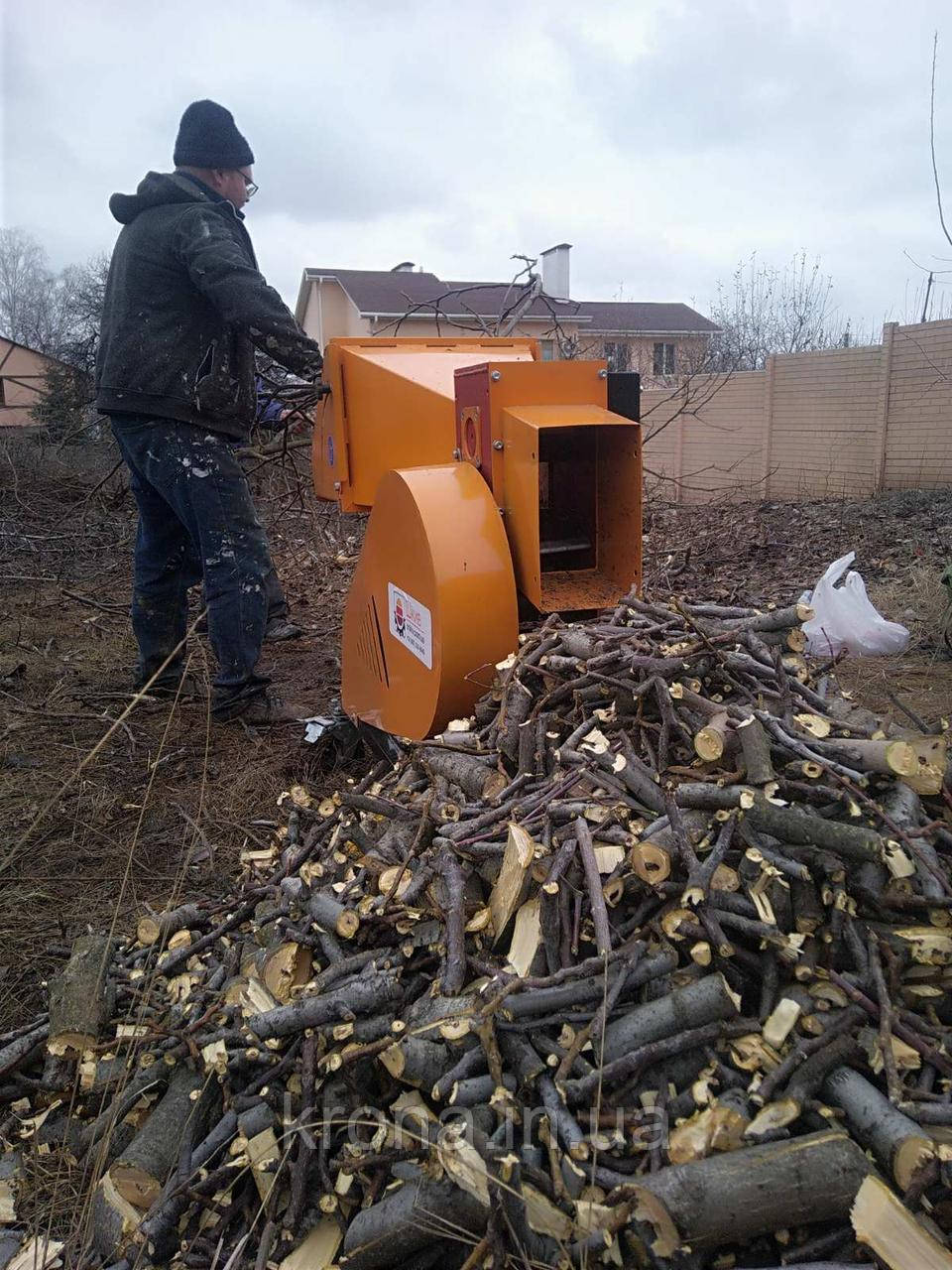 Послуги дроблення гілок. Оренда дробарки