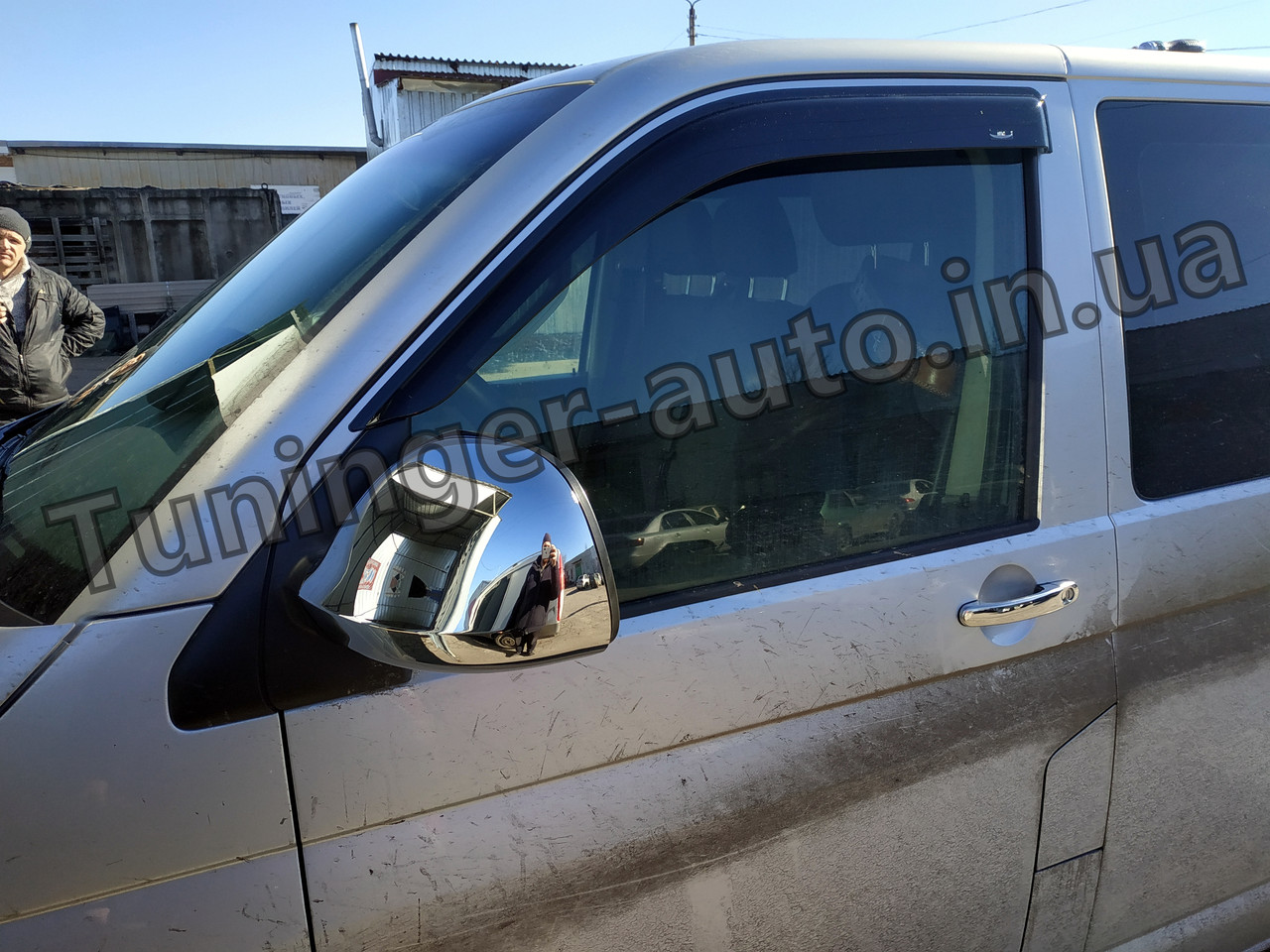 Дефлектори вікон (вітровики) Volkswagen Transporter T6 2015- (Hic)