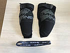 Захист коліна наколінники Dakine Hellion Knee Pads Black Medium, фото 3