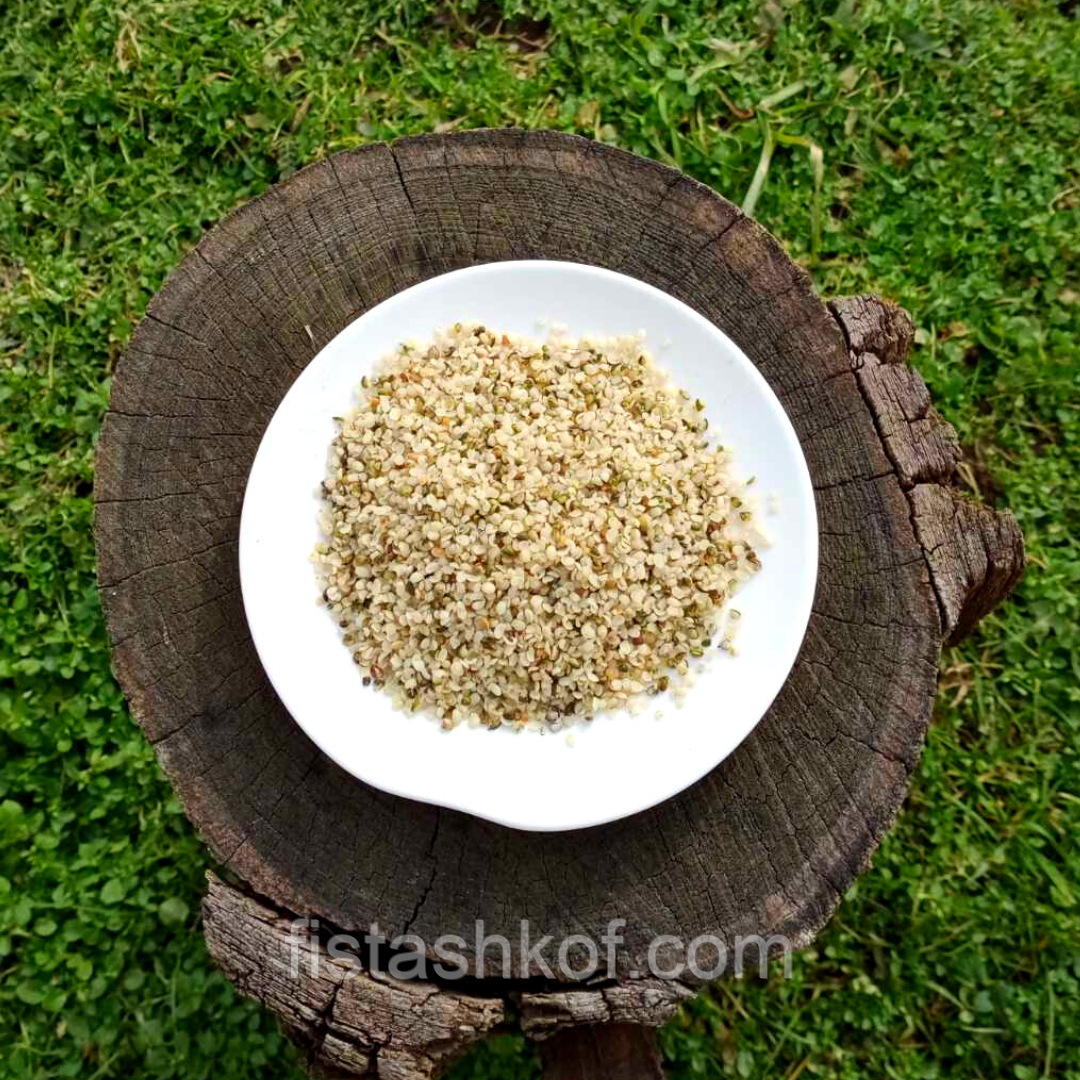 Очищені насіння конопель