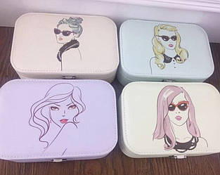 Скринька жіноча