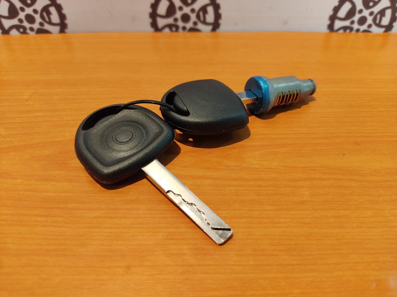 Купить Личинки замка двери FEBI для Опель Калибра А Омега А Сенатор Б ...