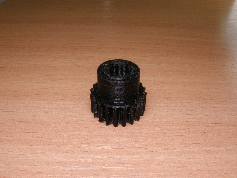 Муфта-шестерня Clatronic MZ 3435 для ножів - міцний пластиковий перехідник, фото 1