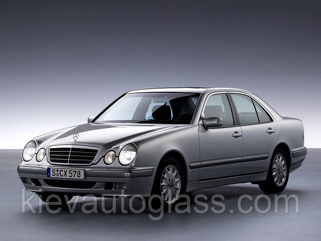 Лобове скло на MERCEDES W210 E-CLASS