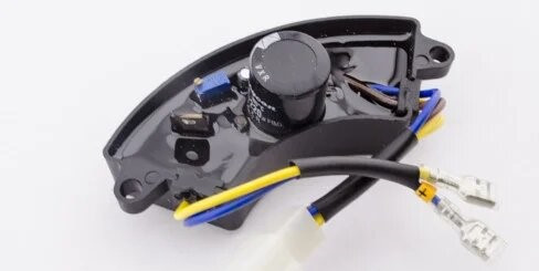 Автоматический регулятор напряжения AVR (дуга пластик) для генераторов 2-3 кВт