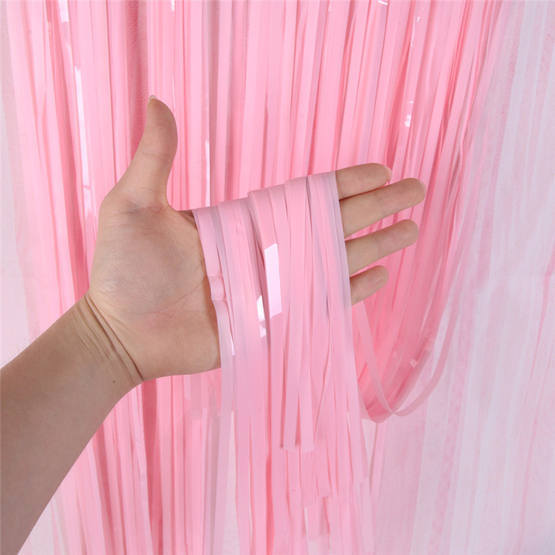 Шторка завіса з мішури матова рожева 100 х 200 см