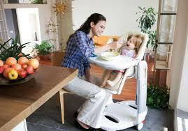 Дитячі стільчики для годування