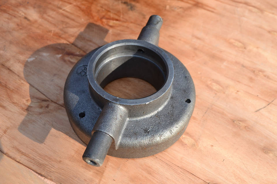 Выжимной подшипник ЮМЗ , Д-65 36-1604065 СБ ( Отводка в сборе