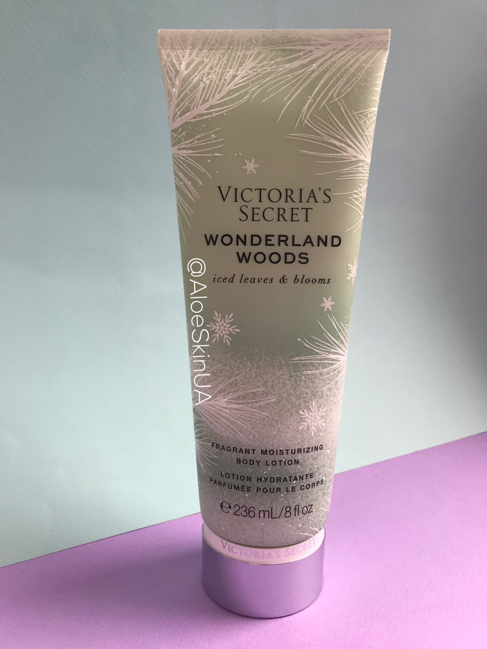 Парфумований лосьйон для тіла Victoria's Secret Wonderland Woods Fragrance Lotion 236ml
