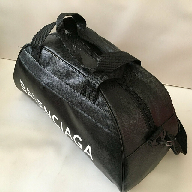 сумка кожзам кожезаменитель подарок для парня мужу сыну папе в спортзал Balenciaga