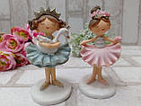 Статуетка із кераміки "Дівчинка з гусаком" h 11 см, фото 2