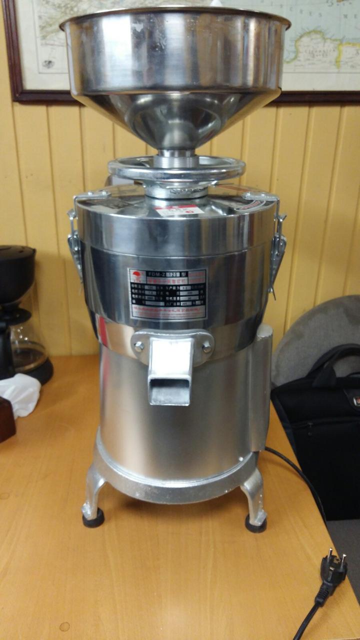 Колоїдний млин Veкtor-FDM-Z-125 (камінні жорна) для виробництва горіхових паст і соєвого молока