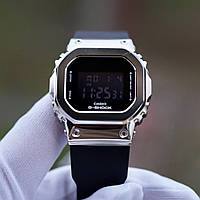 Жіночий годинник Casio G-Shock GM-S5600-1ER