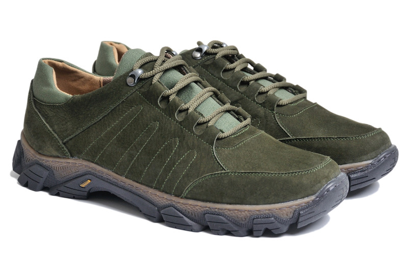 Чоловічі шкіряні кросівки великих розмірів Taurus Olive 550