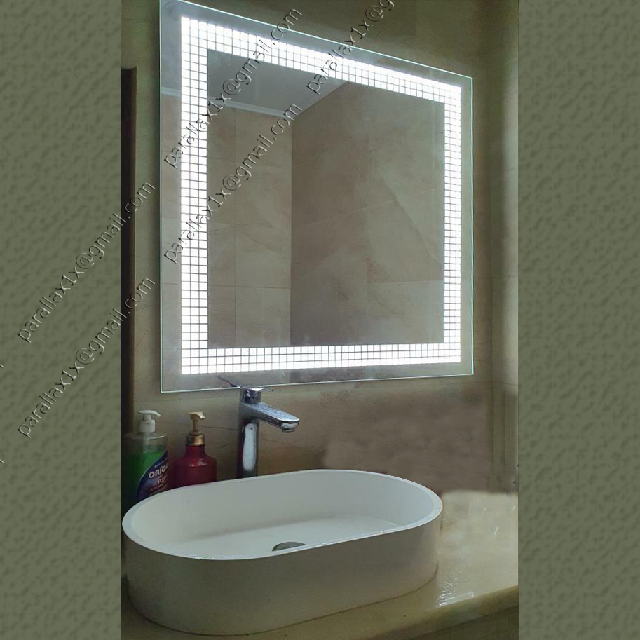 Дзеркало з LED-підсвіткою, 600х800 мм, L9