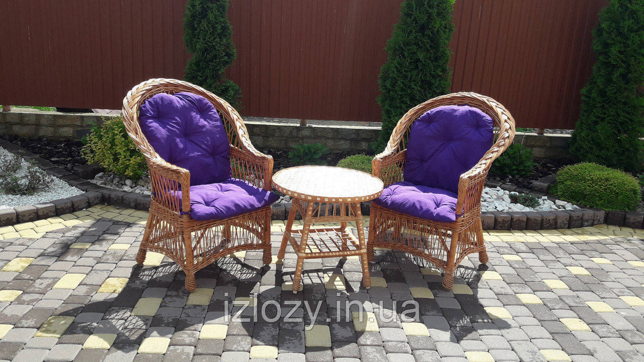 Комплект плетених меблів з лози у наборі з м'якими подушками фіолетового кольору 2 крісла + журнальний столик