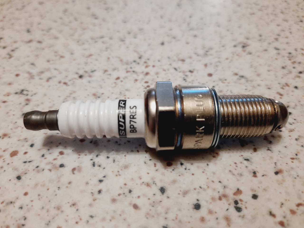 Купить Свечи PLAZMOFOR плазменно-форкамерные (бенз.) Lanos, ВАЗ, ЗАЗ ...