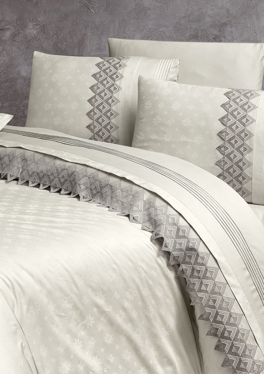 Постільна білизна Євро розміру First Choice V. I. P. Satin "Latina - Beige" 186