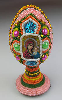 Писанка декоративная из бисера, орнамент.