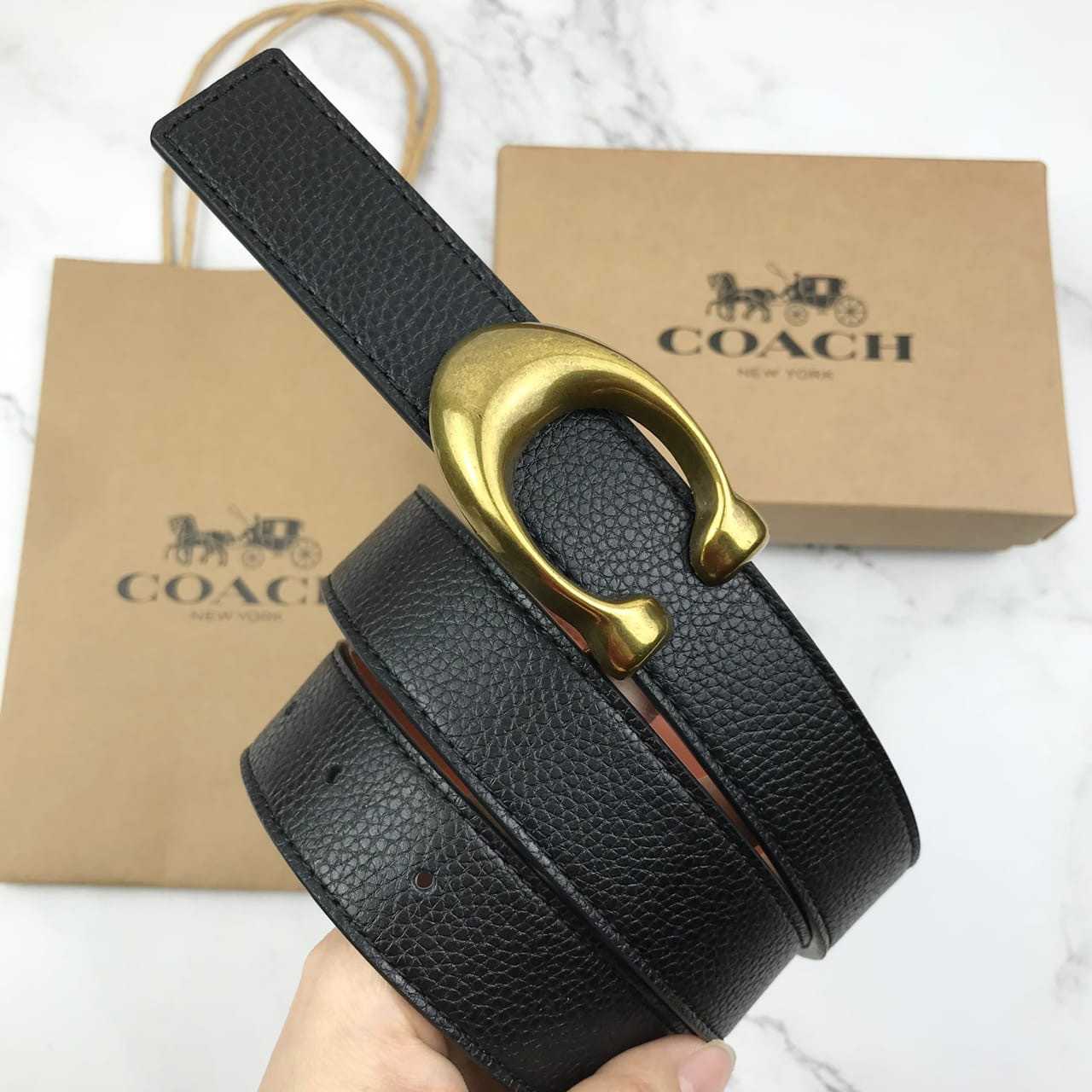 Жіночий вузький чорний Ремінь Coach