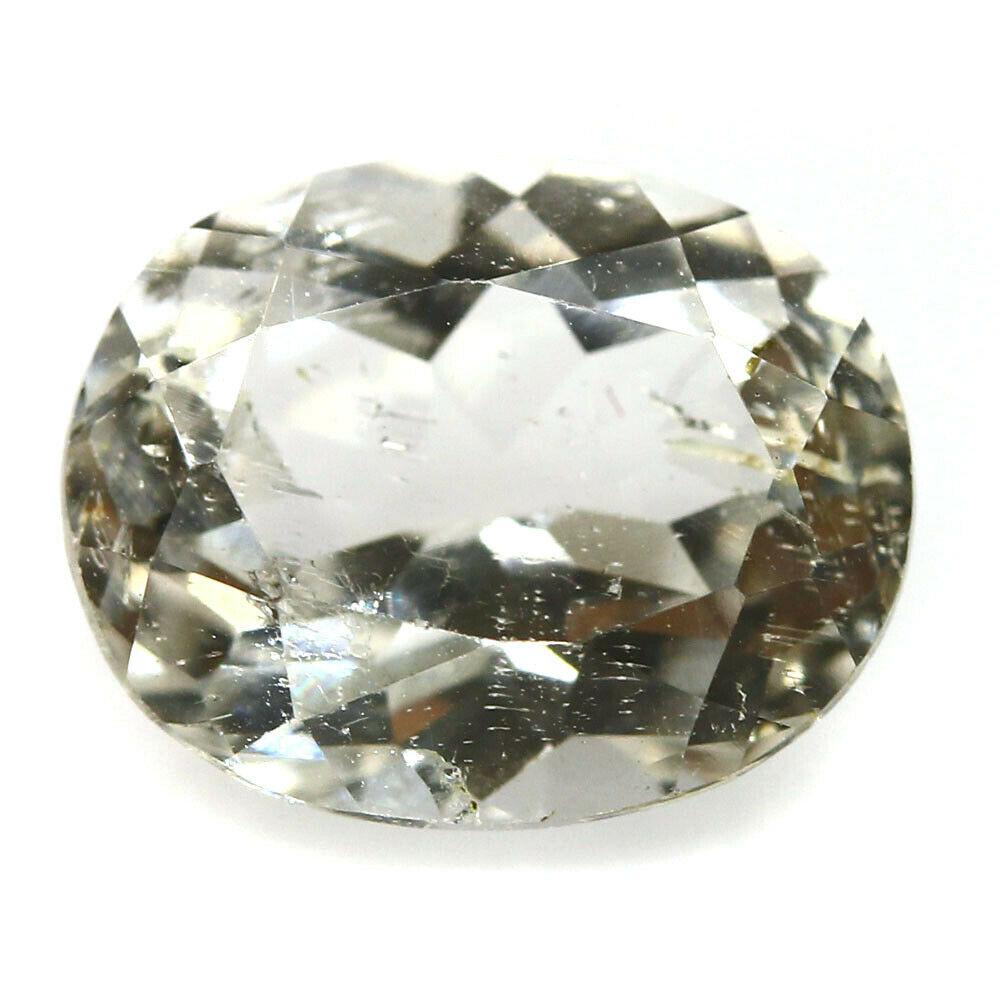 3.25 карат Природний топаз Бразилії 10х8 мм.