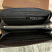 Чоловічий шкіряний гаманець Bottega Veneta на блискавці чорний Ботега Венета, фото 7