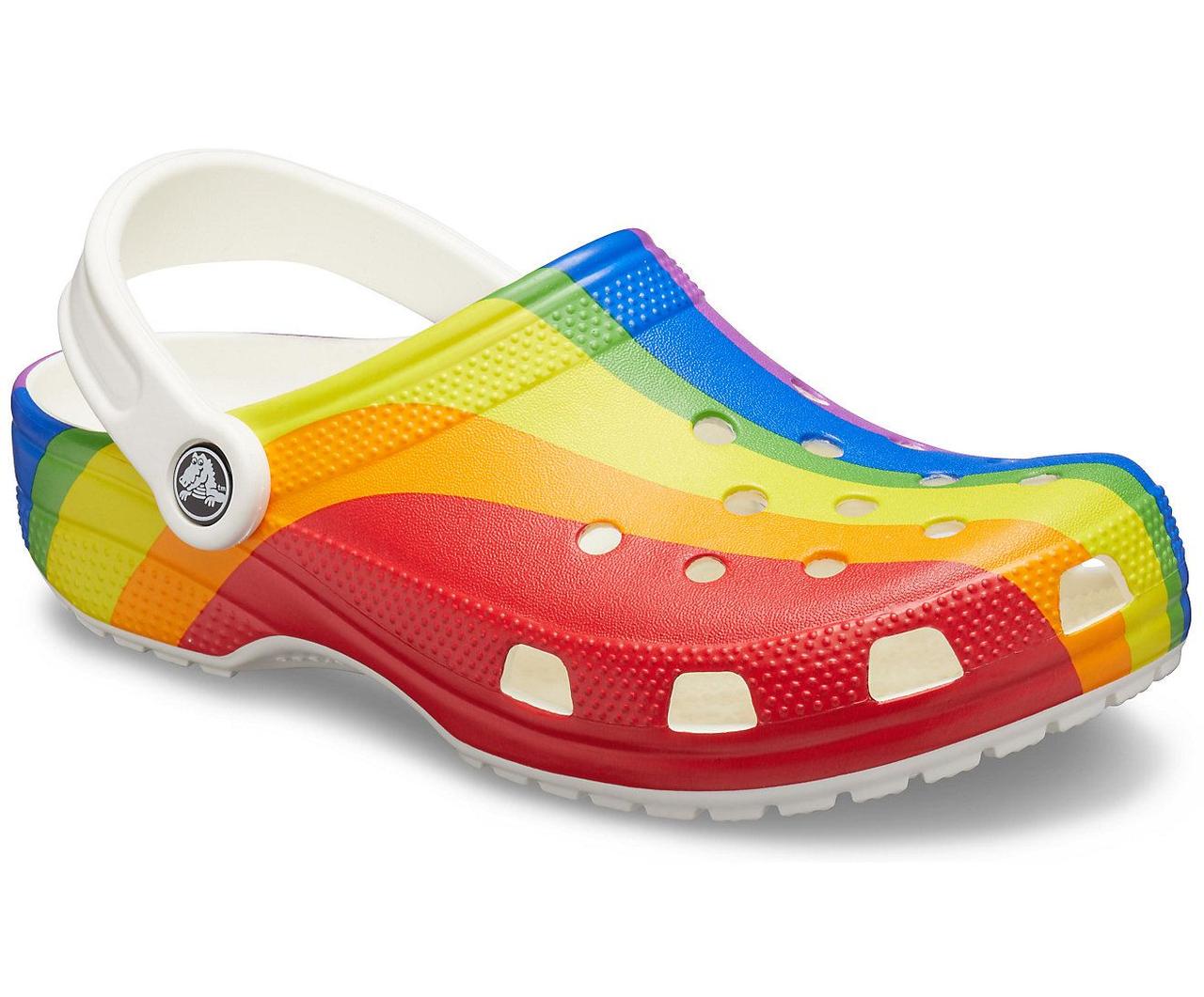 Крокси шльопанці Класик графіка Сабо оригінал / Crocs Classic Rainbow Stripe Clog (206360), Веселка