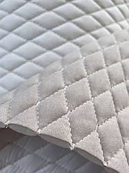 Стьобана замша для автомобілів дубльований поролоном і синтепоном. «Ромб».Турецького виробництва.