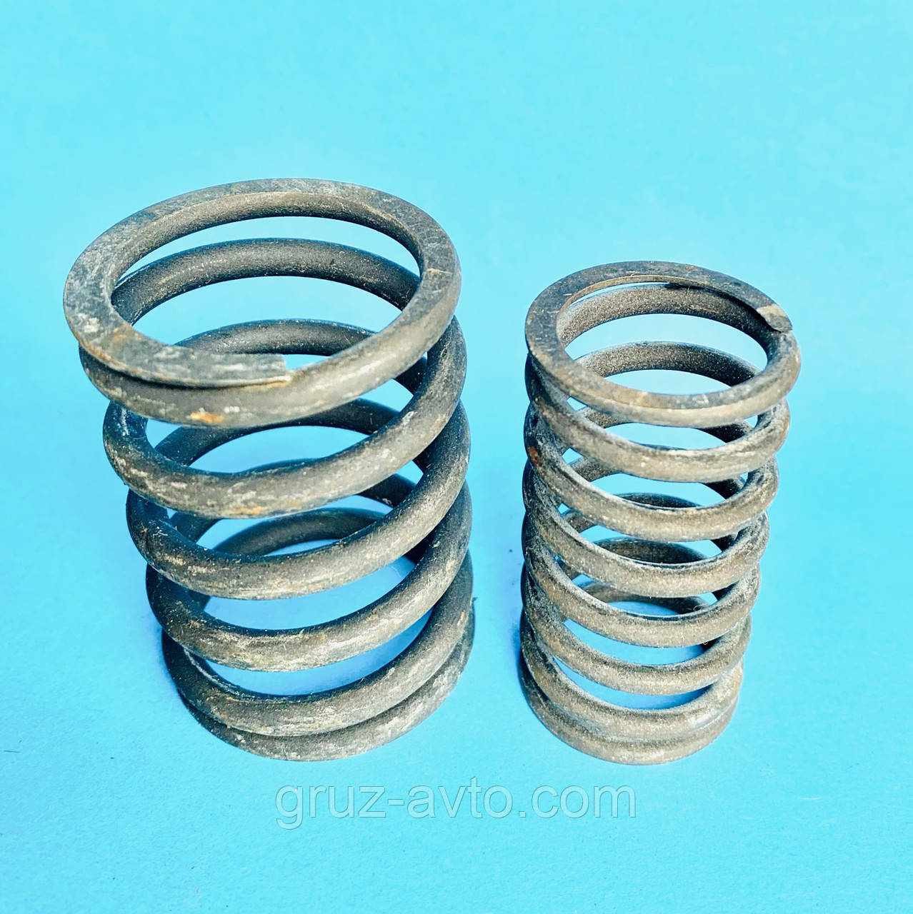 Комплект пружин 2 шт КАМАЗ клапана зовнішня 7401007020 і внутрішня 7401007021 кт/2 шт.