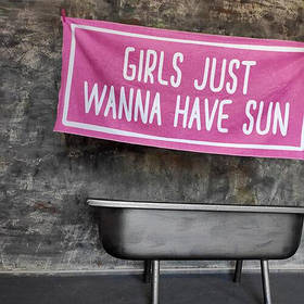 Пляжний рушник великий з принтом Girls just wanna have sun