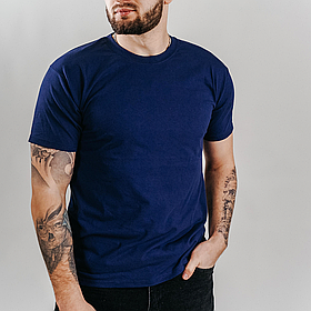 Классическая мужская футболка Тёмно-синяя размер S 61-036-32