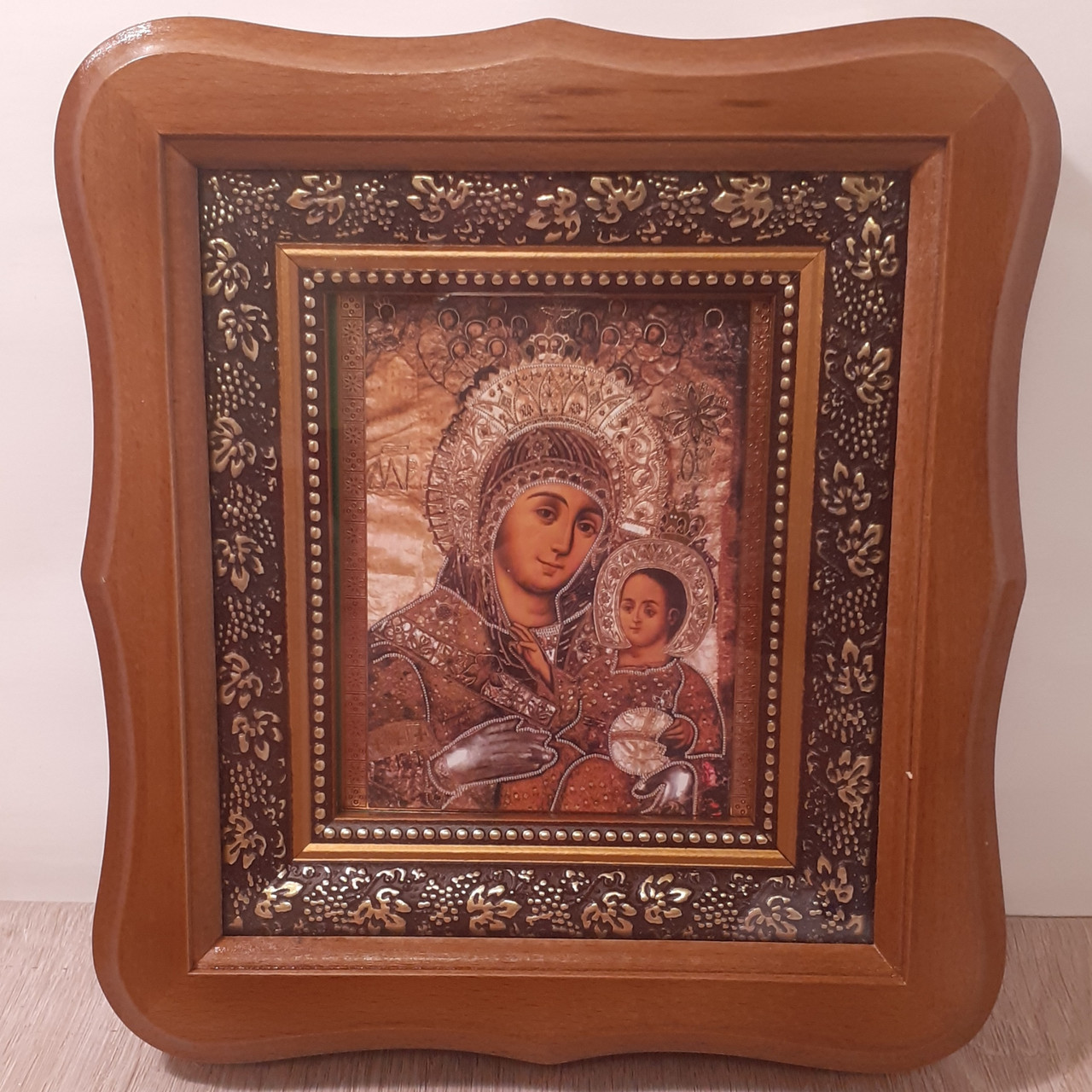 Ікона Віфлеємська Пресвята Богородиця, лик 10х12 см, у світлому дерев'яному кіоті, фото 1