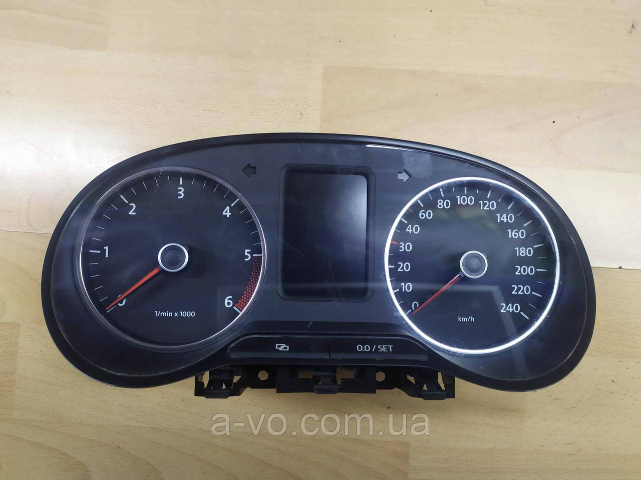 Щиток панель приборов Volkswagen Polo 6R,1.6HDI,(08-17),6R0920861H, фото 1