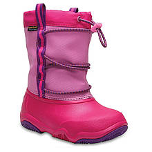 Чоботи зимові для дівчинки сноубутсы / Crocs Kids Swiftwater Waterproof Boot (204657), Рожеві 32